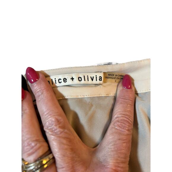 Alice + Olivia Viviana Cutout A-Line Skirt - Size 4 - Picture 4 of 13